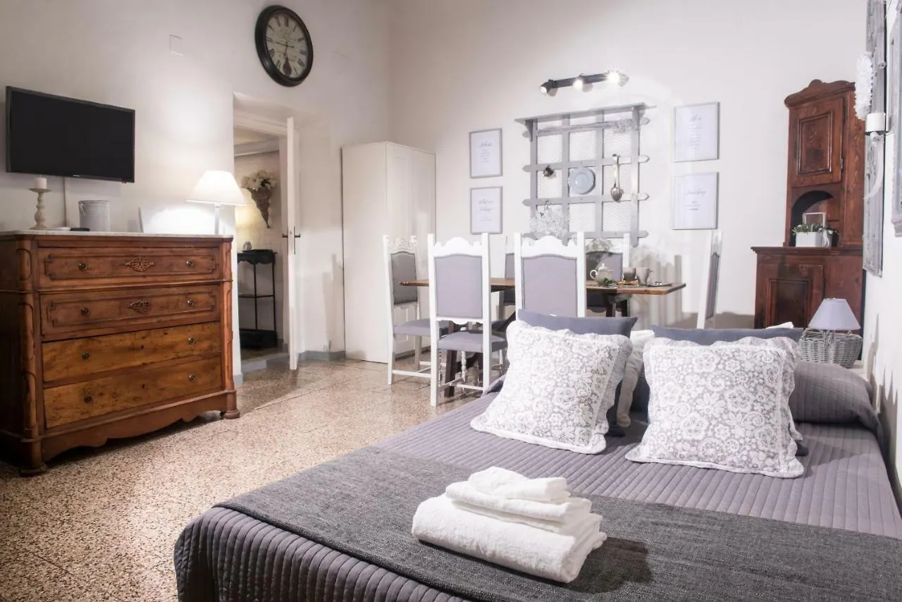 Sweet Campo De Fiori Apartment Rome